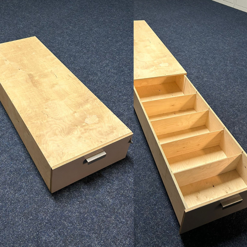 Houten vloerlade 1445 x 580 x 250mm