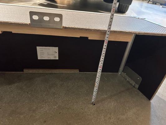 Grijze wielkast betimmering