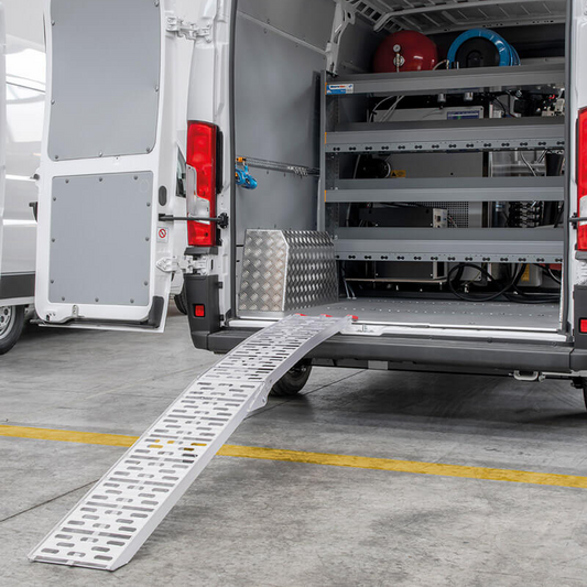 Opvouwbare aluminium oprijplaat